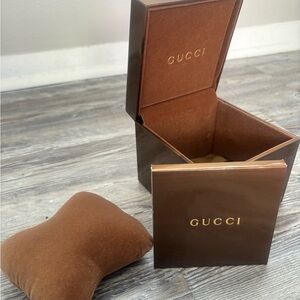Gucci Luxurious Brown Watch Box